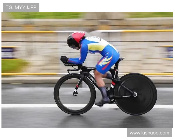张好勇夺全运会公路自行车女子个人计时赛桂冠展现巾帼风采